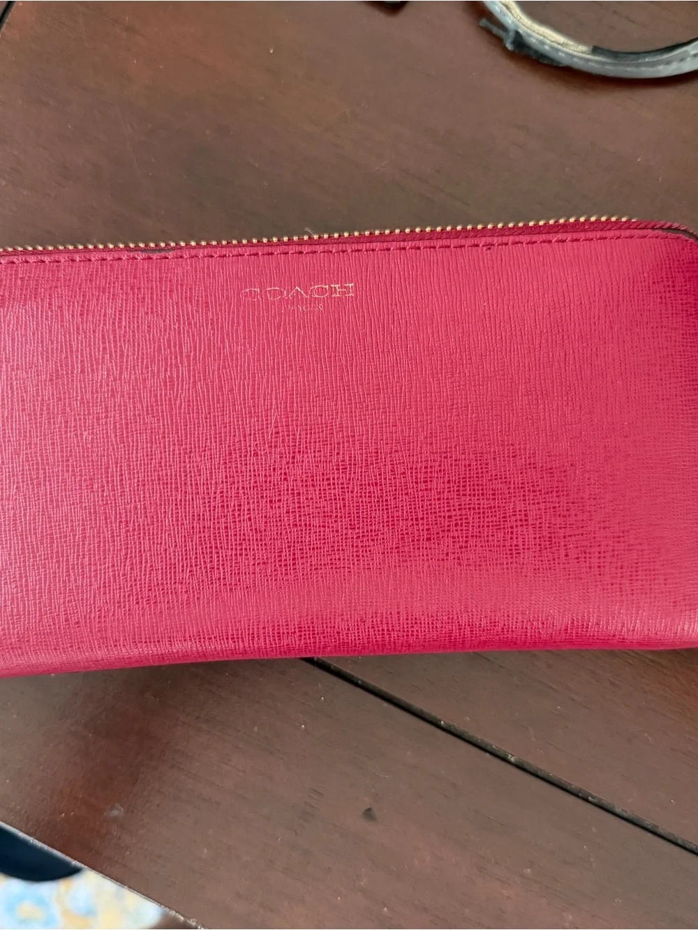 Coach Dark PinkRed Leather wallet